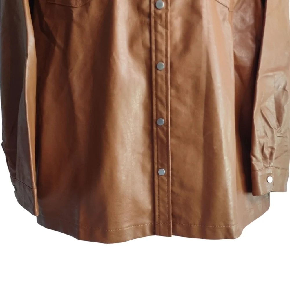 Haptics by Holly Harper Brown Faux Leather Oversized Snap Button Jacket Sz M New